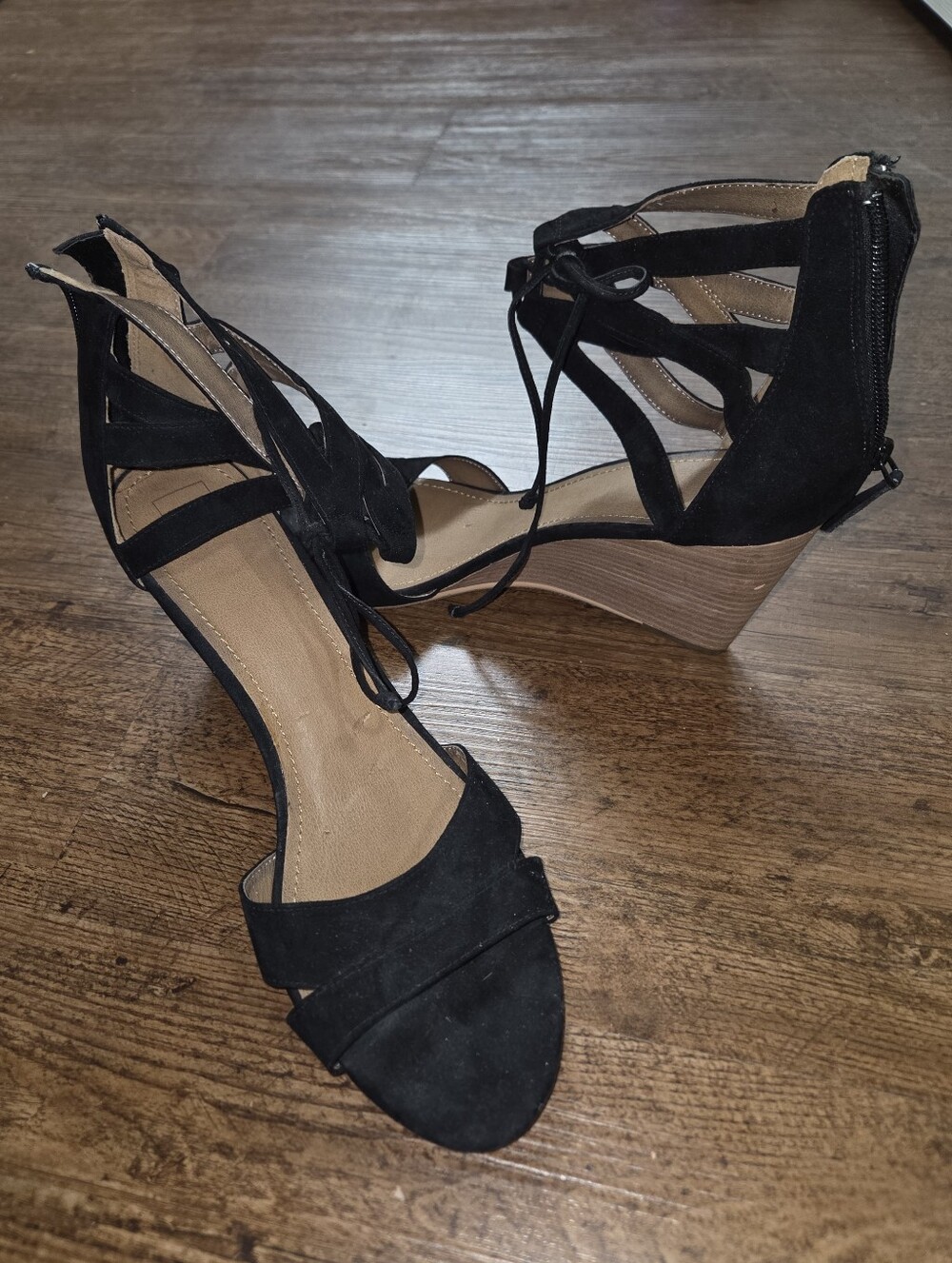 Lucky Brand Women’s Black Lace-Up Wedge Sandals Size 13